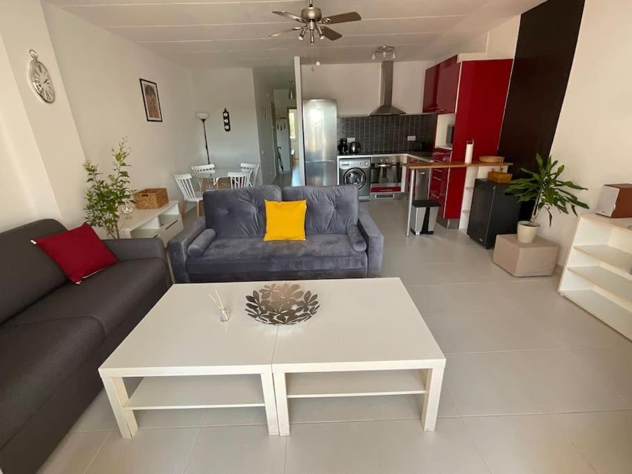 Lindo Apartamento Con Vistas Al Puerto Mistral Empuriabrava Ngoại thất bức ảnh